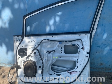 ФОТО Дверь для Toyota Prius Plus (11-14) Киев