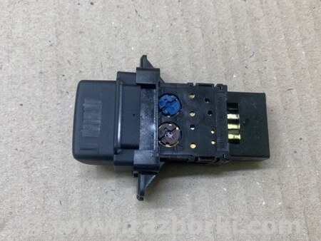 ФОТО Кнопка открывания багажника внутренняя для Acura MDX YD3 (06.2013-05.2020) Киев
