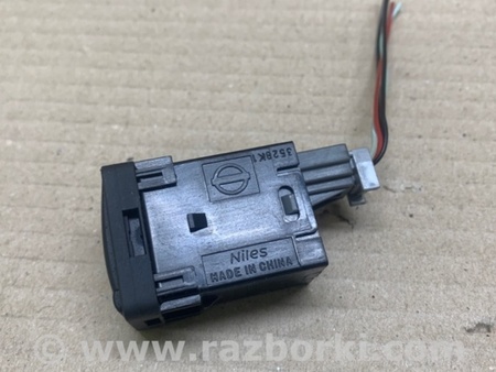 ФОТО Кнопка для Nissan Pathfinder R52 Киев