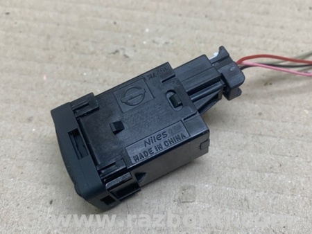 ФОТО Кнопка курсовой устойчивости для Nissan Pathfinder R52 Киев