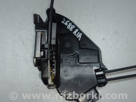 ФОТО Замок двери для Nissan Pathfinder R52 Киев