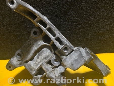 ФОТО Кронштейн компрессора кондиционера для Porsche Cayenne Type 958 (10-18) Киев