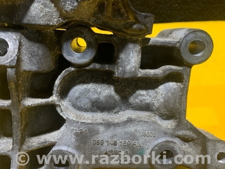 ФОТО Кронштейн компрессора кондиционера для Porsche Cayenne Type 958 (10-18) Киев