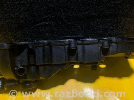 ФОТО Клапанная крышка для Porsche Cayenne Type 958 (10-18) Киев