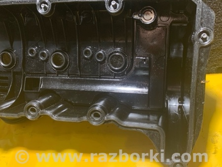 ФОТО Клапанная крышка для Porsche Cayenne Type 958 (10-18) Киев