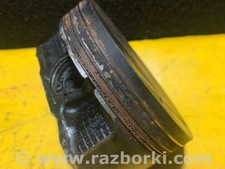ФОТО Поршень для Nissan Pathfinder R52 Киев
