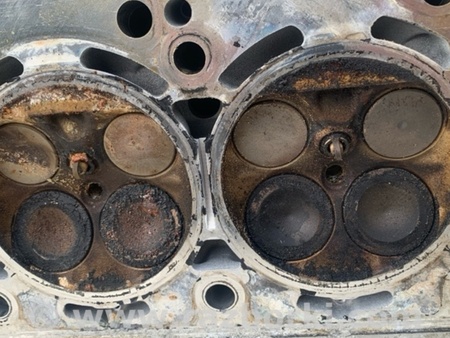 ФОТО Головка блока для Mercedes-Benz E-CLASS C207 (09-16) Киев