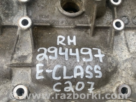 ФОТО Головка блока для Mercedes-Benz E-CLASS C207 (09-16) Киев