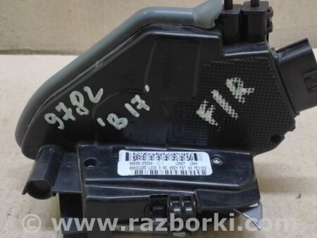 ФОТО Замок двери для Nissan Sentra B17 Киев
