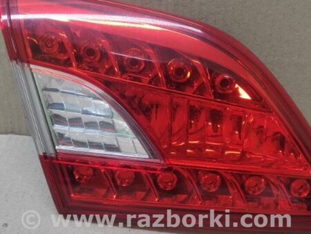 ФОТО Фонарь задний внутренний для Nissan Sentra B17 Киев