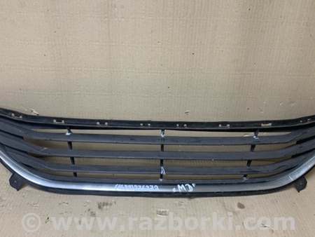 ФОТО Решетка переднего бампера для Hyundai Elantra MD (04.2010-05.2016) Киев