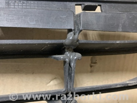 ФОТО Решетка переднего бампера для Hyundai Elantra MD (04.2010-05.2016) Киев