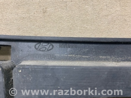 ФОТО Решетка переднего бампера для Hyundai Elantra MD (04.2010-05.2016) Киев