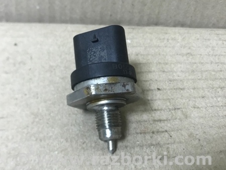 ФОТО Датчик давления топлива для Mercedes-Benz E-CLASS C207 (09-16) Киев