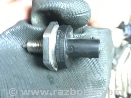 ФОТО Датчик давления топлива для Mercedes-Benz E-CLASS C207 (09-16) Киев