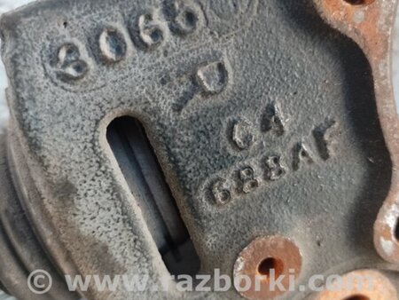 ФОТО Кулак поворотный для Dodge Avenger (07-14) Киев