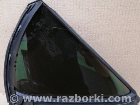 ФОТО Стекло двери глухое для Lexus CT200 (11-17) Киев