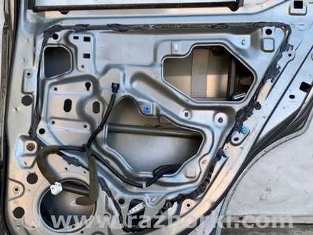 ФОТО Дверь для Nissan Versa B17 Киев
