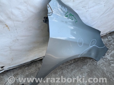 ФОТО Крыло переднее для Nissan Versa B17 Киев