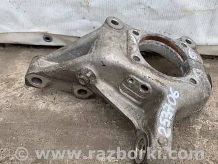 ФОТО Кулак поворотный для Toyota Prius 30 (09-17) Киев