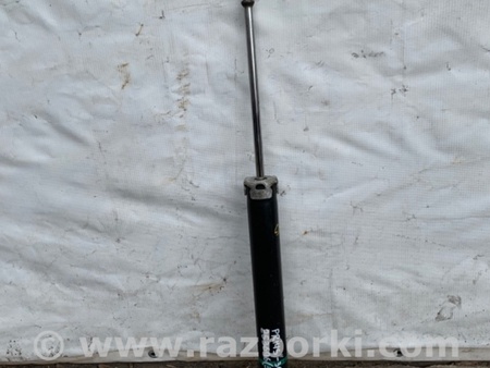 ФОТО Амортизатор для Toyota Prius 30 (09-17) Киев