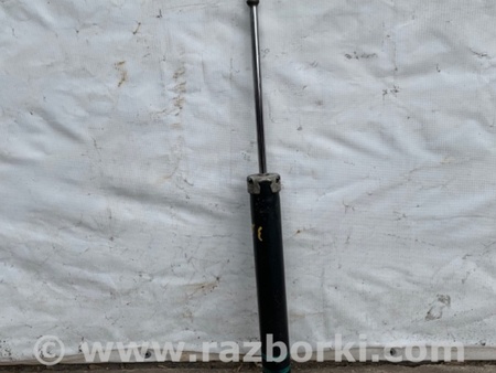 ФОТО Амортизатор для Toyota Prius 30 (09-17) Киев