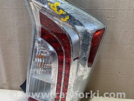 ФОТО Фонарь задний наружный для Toyota Prius 30 (09-17) Киев