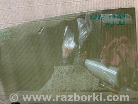 ФОТО Стекло двери для Toyota Prius 30 (09-17) Киев