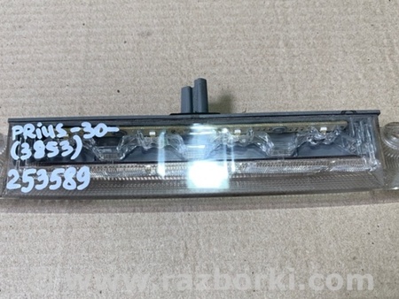 ФОТО Фонарь стоп-сигнала  для Toyota Prius 30 (09-17) Киев