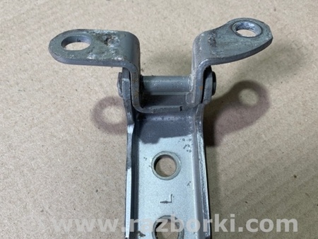 ФОТО Петля двери нижняя для Toyota Prius 30 (09-17) Киев