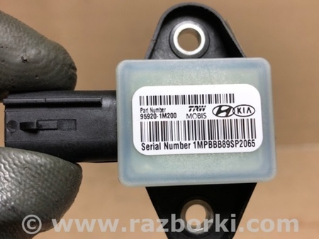 ФОТО Датчик удара для Hyundai Sonata YF (09.2009-03.2014) Киев