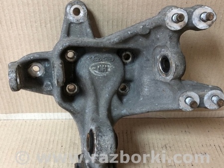 ФОТО Цапфа для Hyundai Sonata YF (09.2009-03.2014) Киев