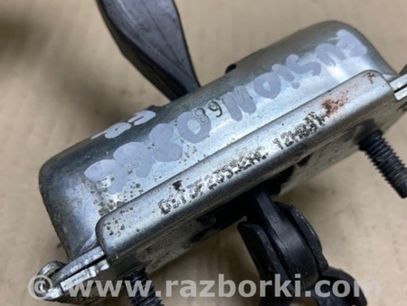 ФОТО Ограничитель двери для Ford Fusion USA 2 поколение (12-15) Киев