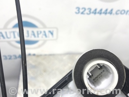 ФОТО Замок двери для Toyota Prius 30 (09-17) Киев