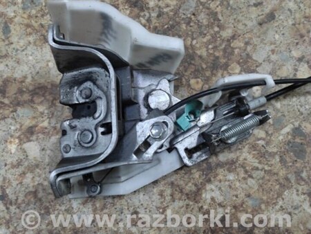 ФОТО Замок двери боковой для Toyota Sienna (11-16) Киев