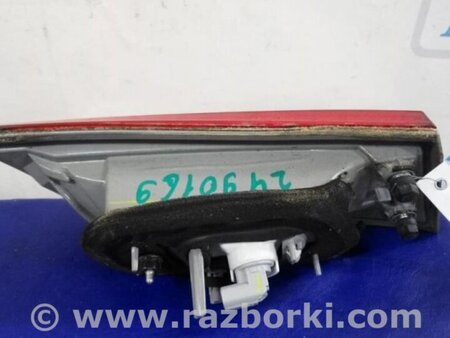 ФОТО Фонарь задний внутренний для Toyota Camry 50 XV50 (08.2011-11.2014) Киев