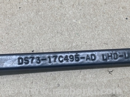ФОТО Поводок дворника для Ford Fusion USA 2 поколение (12-15) Киев