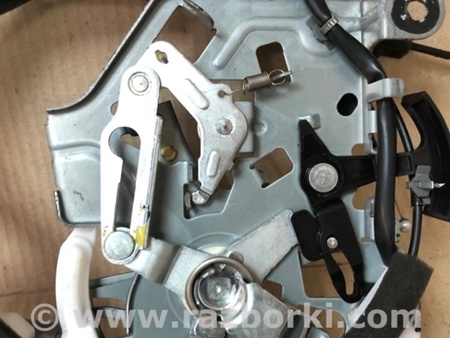 ФОТО Механизм замка двери сдвижной для Nissan Quest S (11-17) Киев