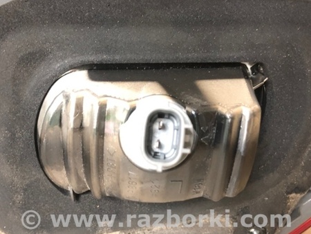 ФОТО Фонарь задний внутренний для Nissan Quest S (11-17) Киев