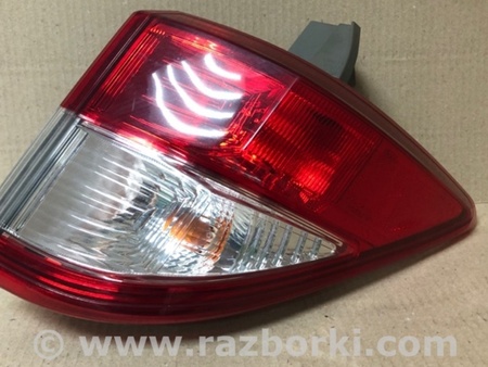 ФОТО Фонарь задний наружный для Nissan Quest S (11-17) Киев