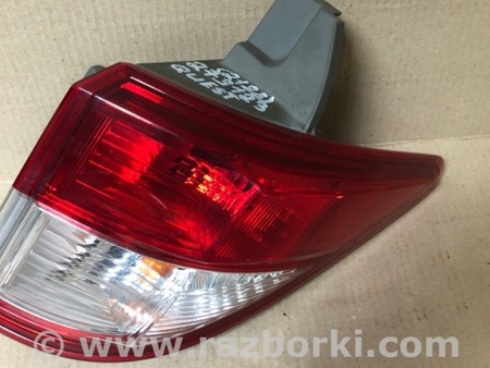 ФОТО Фонарь задний наружный для Nissan Quest S (11-17) Киев