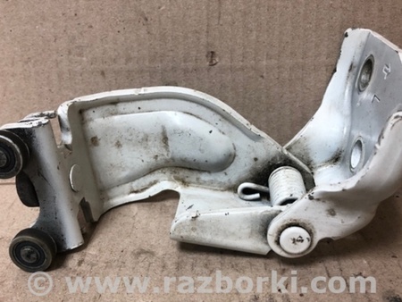 ФОТО Ролик сдвижной двери средний для Nissan Quest S (11-17) Киев