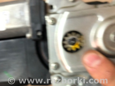 ФОТО Моторчик привода ляды для Nissan Quest S (11-17) Киев