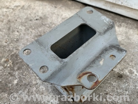 ФОТО Кронштейн усилителя заднего бампера для Nissan Quest S (11-17) Киев