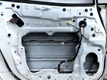 ФОТО Дверь для Nissan Quest S (11-17) Киев