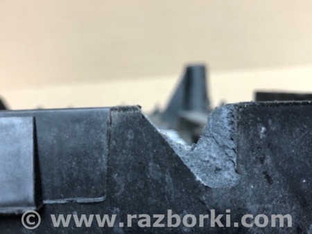 ФОТО Полка аккумулятора для Volkswagen Passat B7 (09.2010-06.2015) Киев