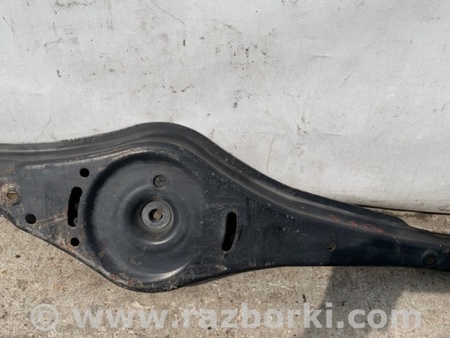 ФОТО Рычаг задний нижний поперечный для Volkswagen Passat CC (01.2012-12.2016) Киев