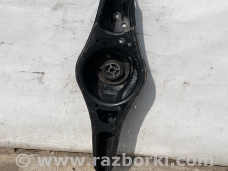 ФОТО Рычаг задний нижний поперечный для Volkswagen Passat CC (01.2012-12.2016) Киев
