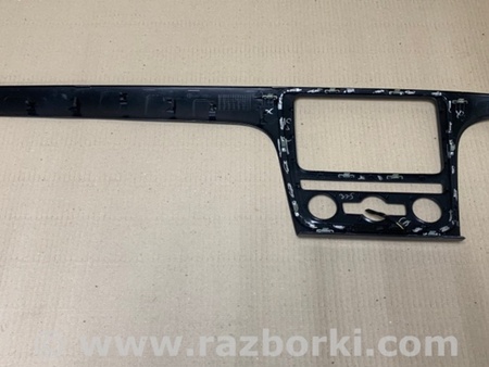 ФОТО Накладка торпедо под магнитолу для Volkswagen Passat B7 (09.2010-06.2015) Киев
