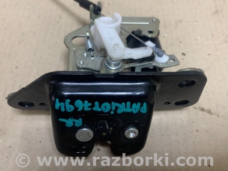 ФОТО Замок крышки багажника для Jeep Patriot (10-17) Киев